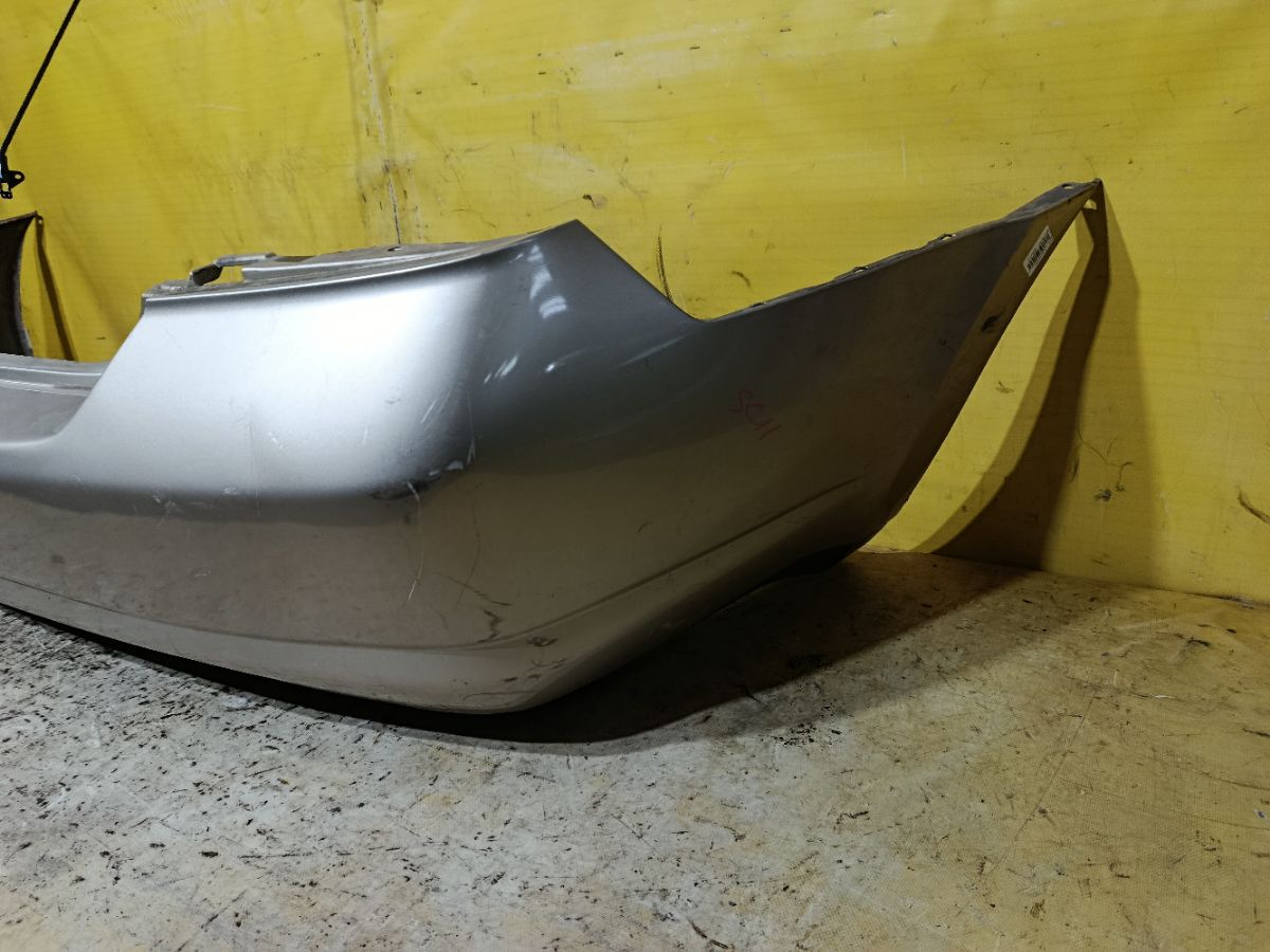 Бампер 85022-ED440 на Nissan Tiida Latio SC11 Фото 5