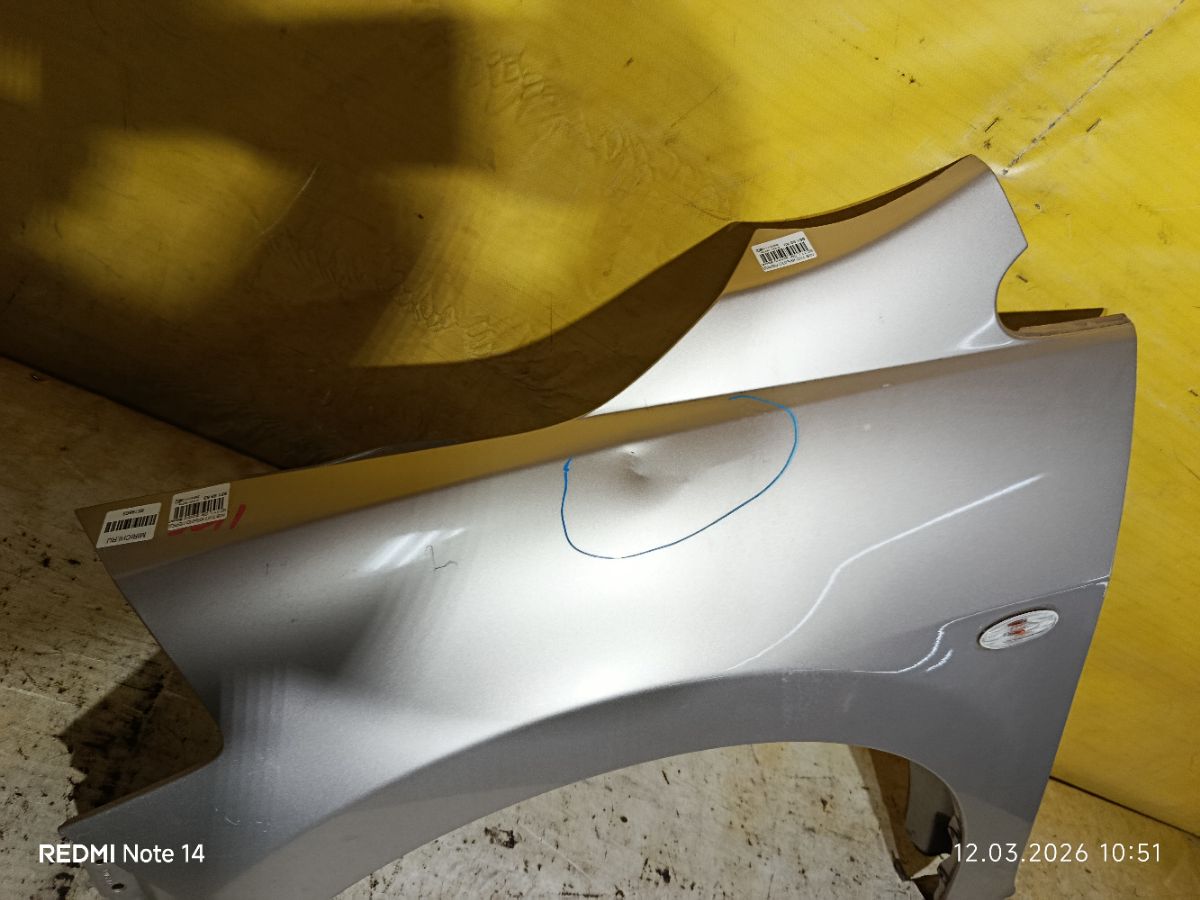 Крыло переднее на Nissan Tiida Latio SC11 Фото 5