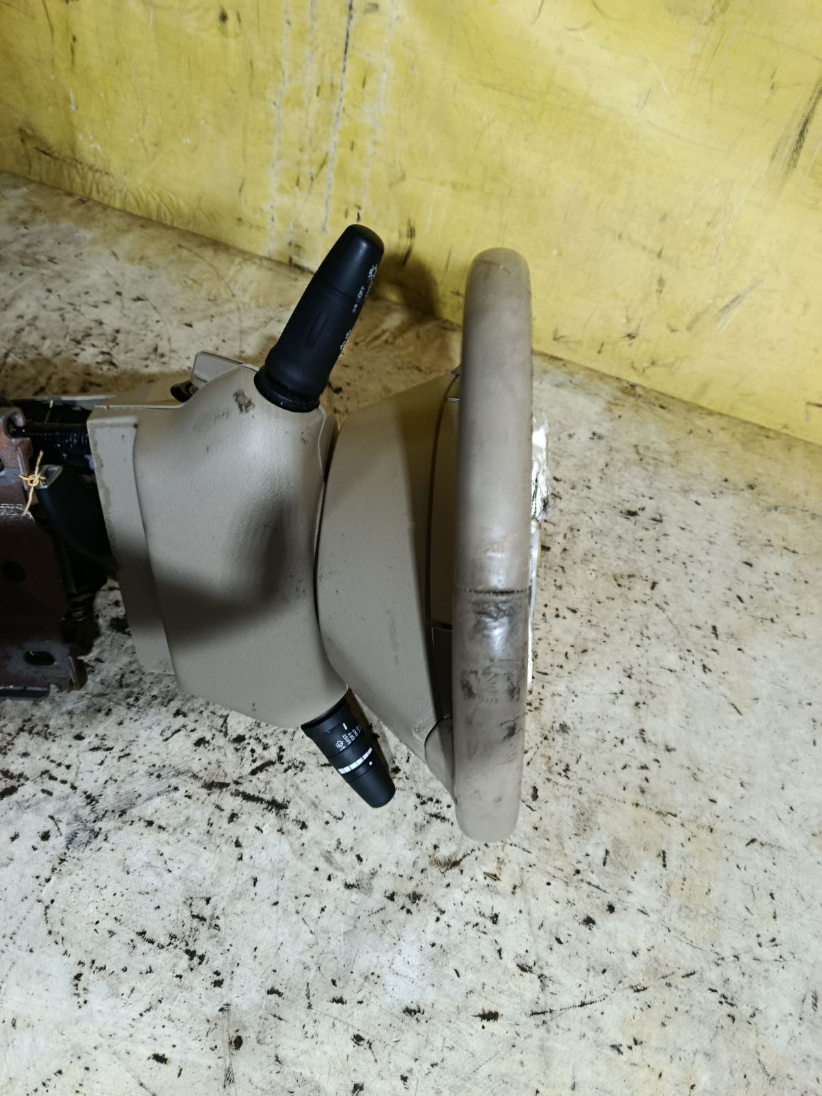 Рулевая колонка на Nissan Tiida Latio SC11 Фото 8