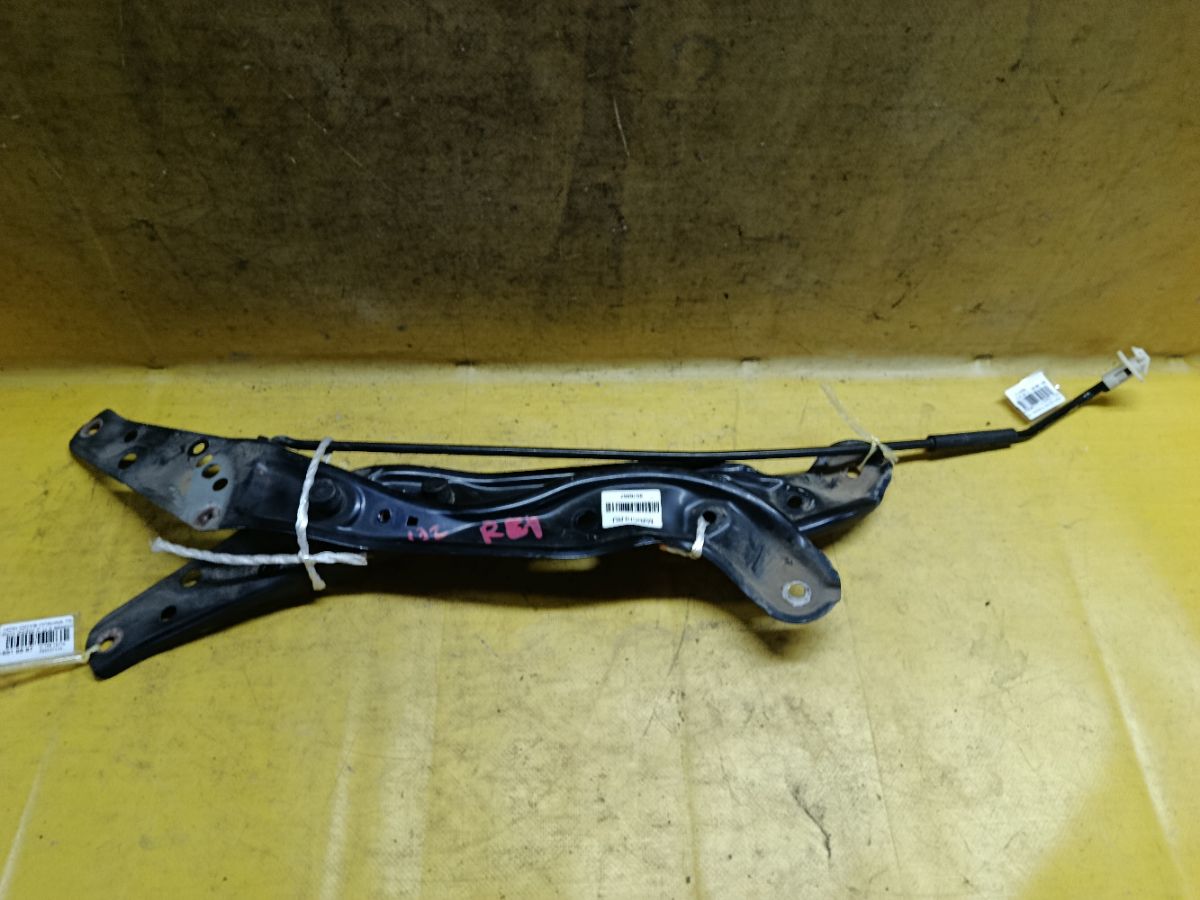Планка телевизора на Honda Odyssey RC1 K24W Фото 1