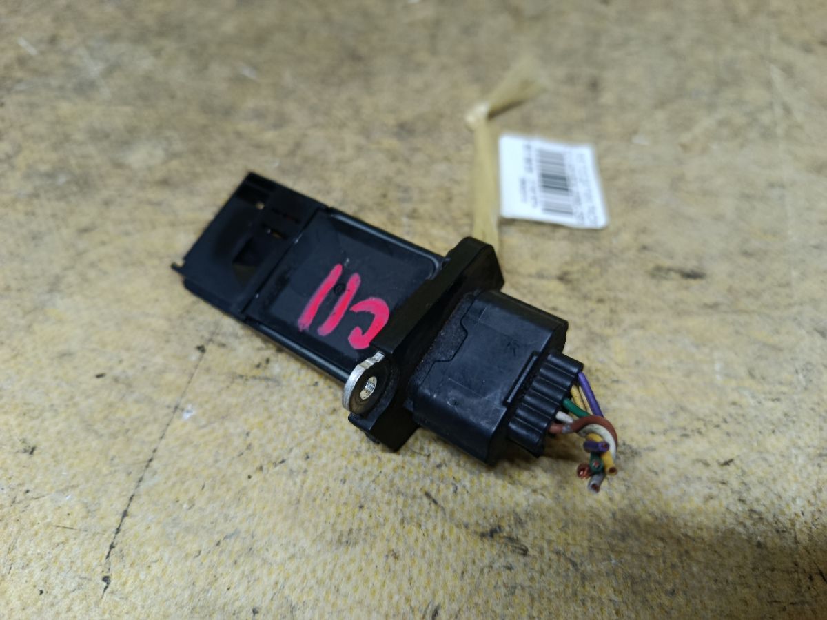 Датчик расхода воздуха 22680-7S000 на Nissan Tiida C11 HR15DE Фото 1