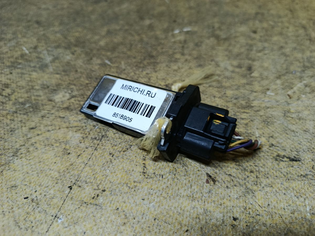 Датчик расхода воздуха 22680-7S000 на Nissan Tiida C11 HR15DE Фото 2