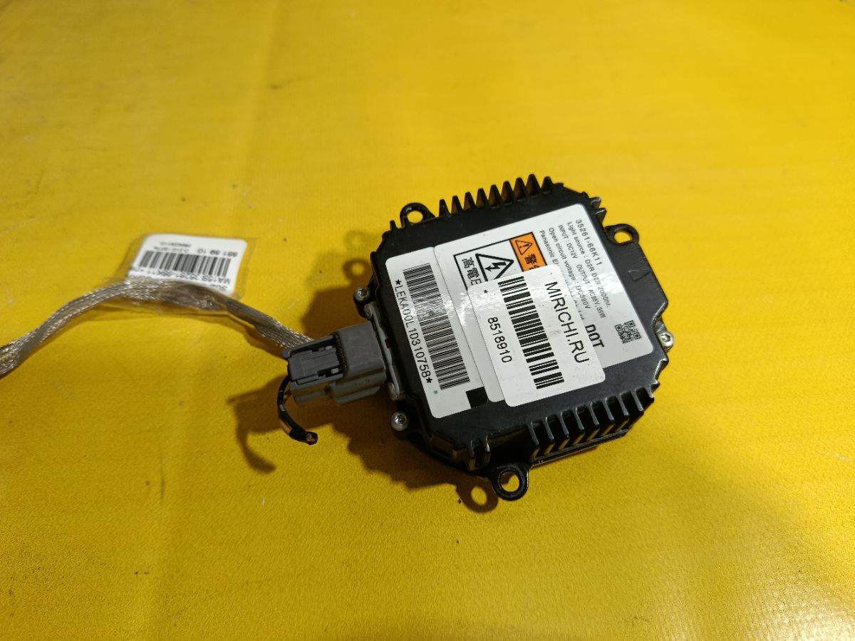 Блок розжига ксенона 35261-66K11 на Suzuki Solio MA15S Фото 2