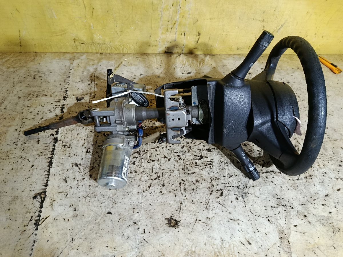 Рулевая колонка на Nissan Note E12 Фото 1