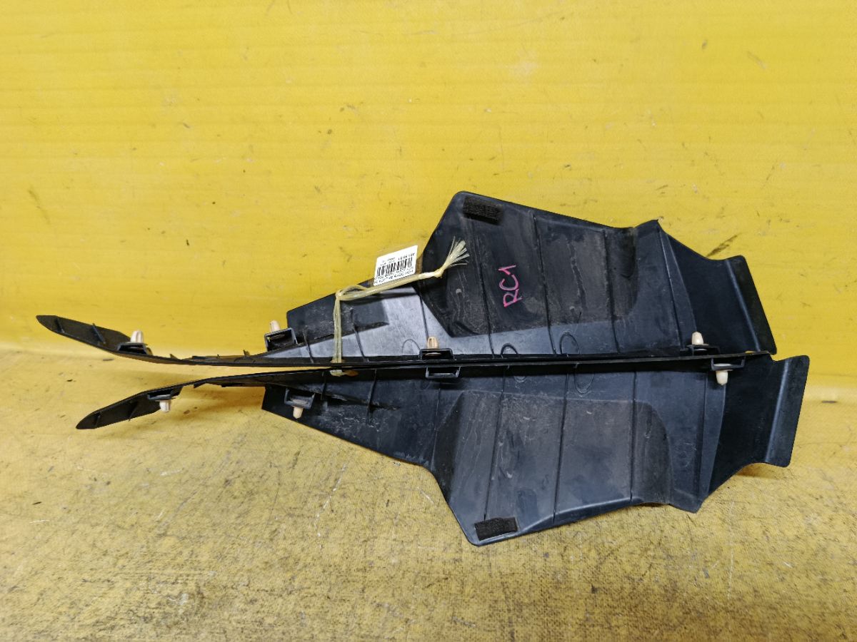 Защита замка капота 74206-T6A-00, 74201-T6A-00 на Honda Odyssey RC1 K24W Фото 3