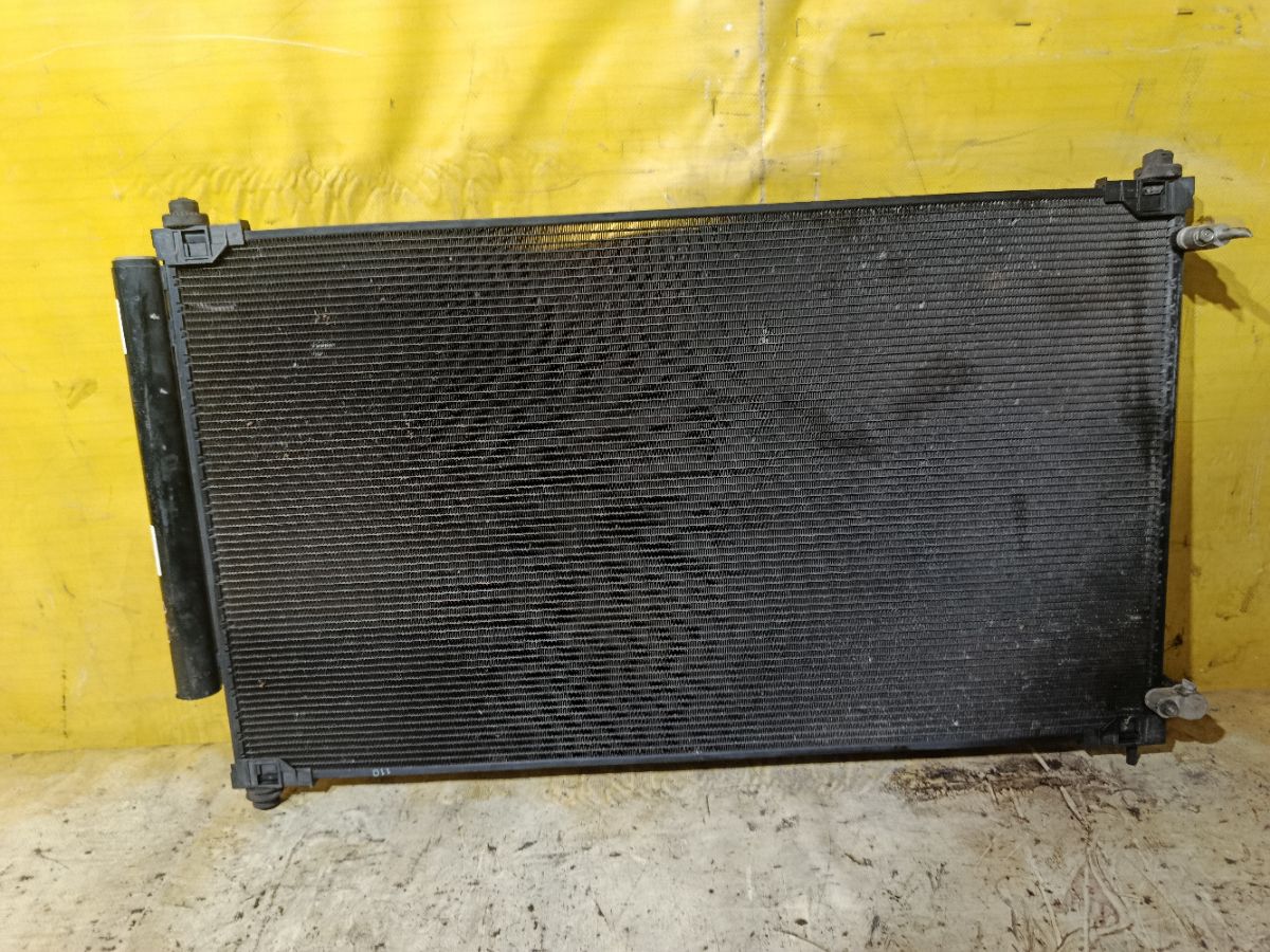 Радиатор кондиционера на Honda Odyssey RC1 K24W Фото 3
