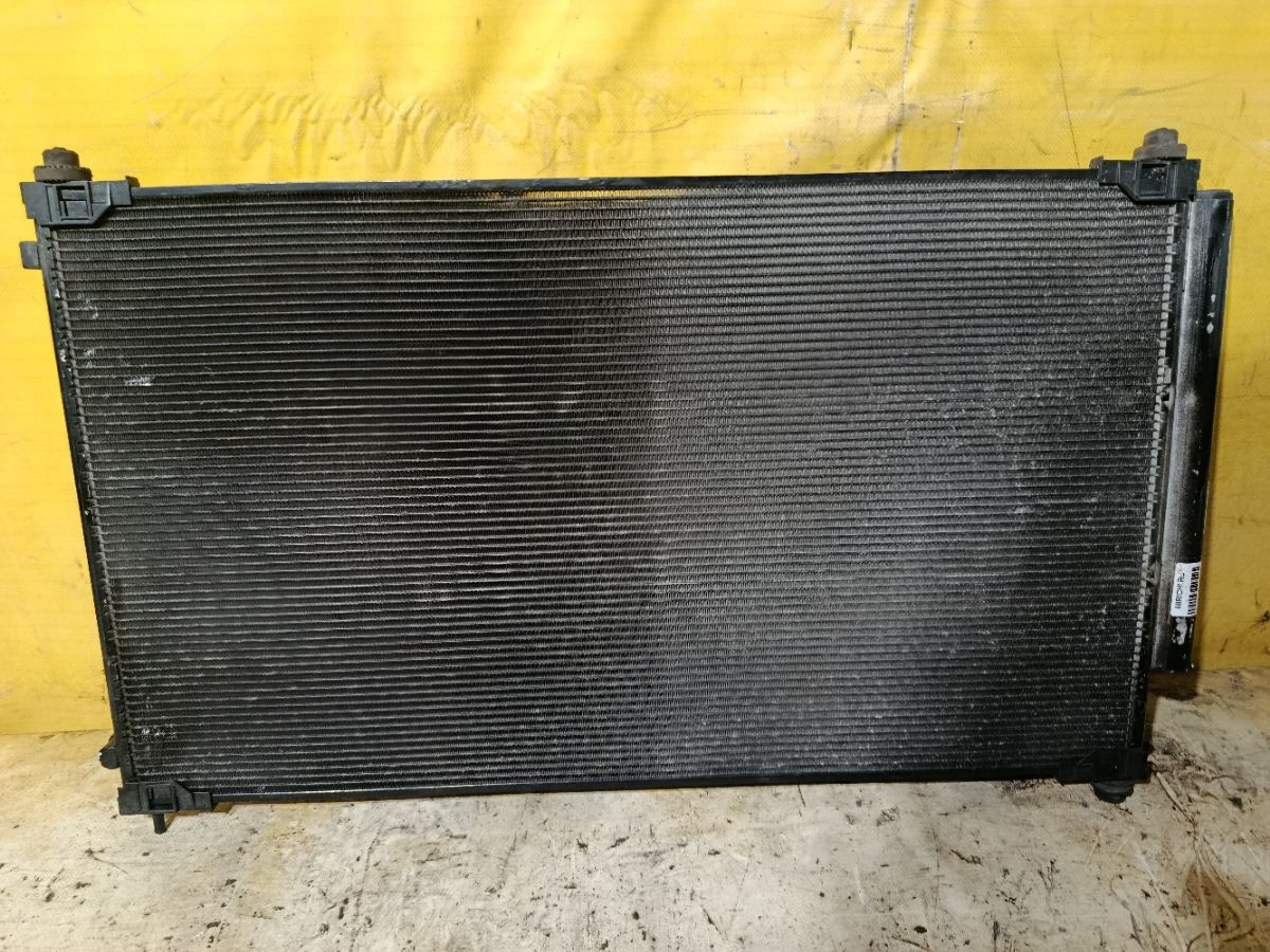 Радиатор кондиционера на Honda Odyssey RC1 K24W Фото 4