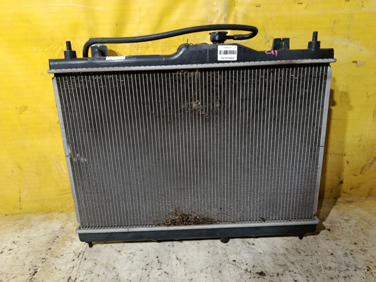 Радиатор ДВС на Nissan Tiida C11 HR15DE Фото 4