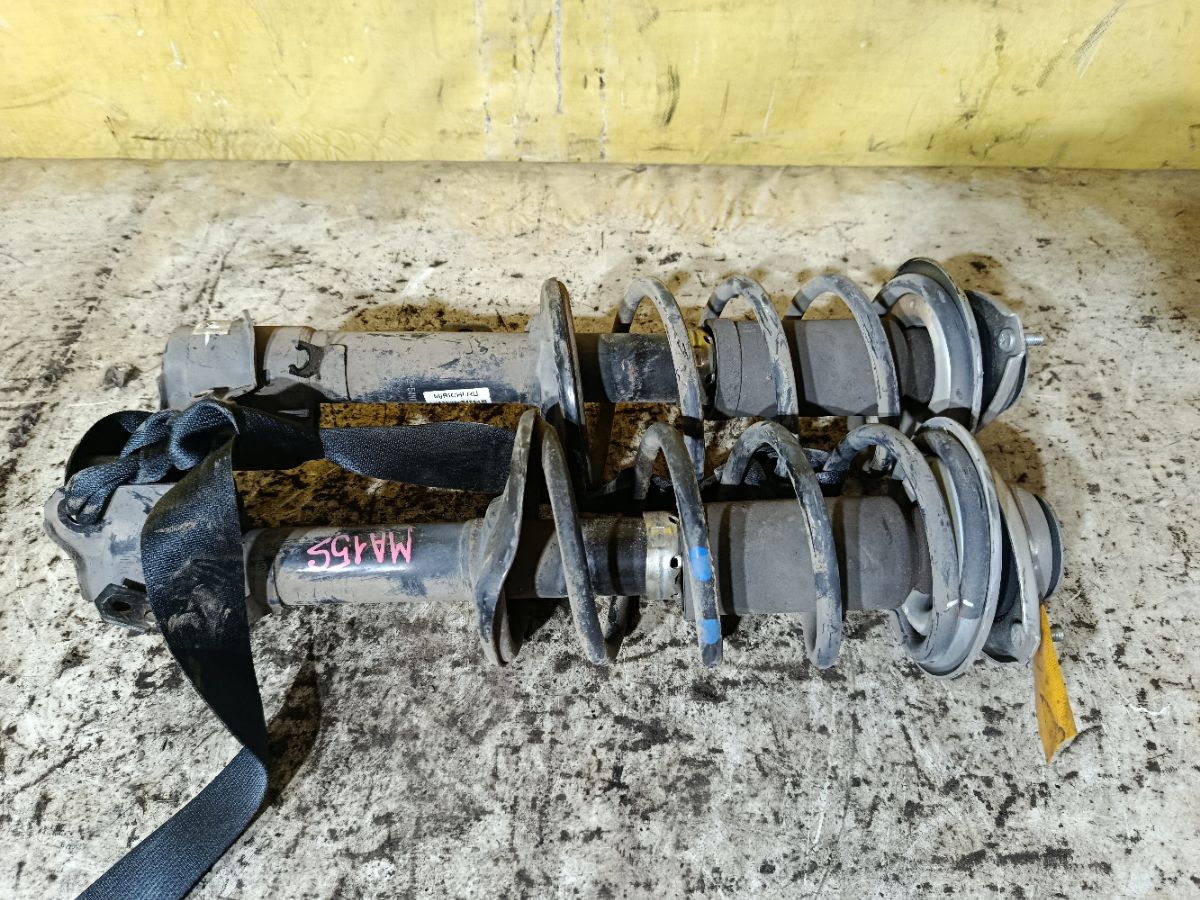 Стойка амортизатора на Suzuki Solio MA15S K12B Фото 1