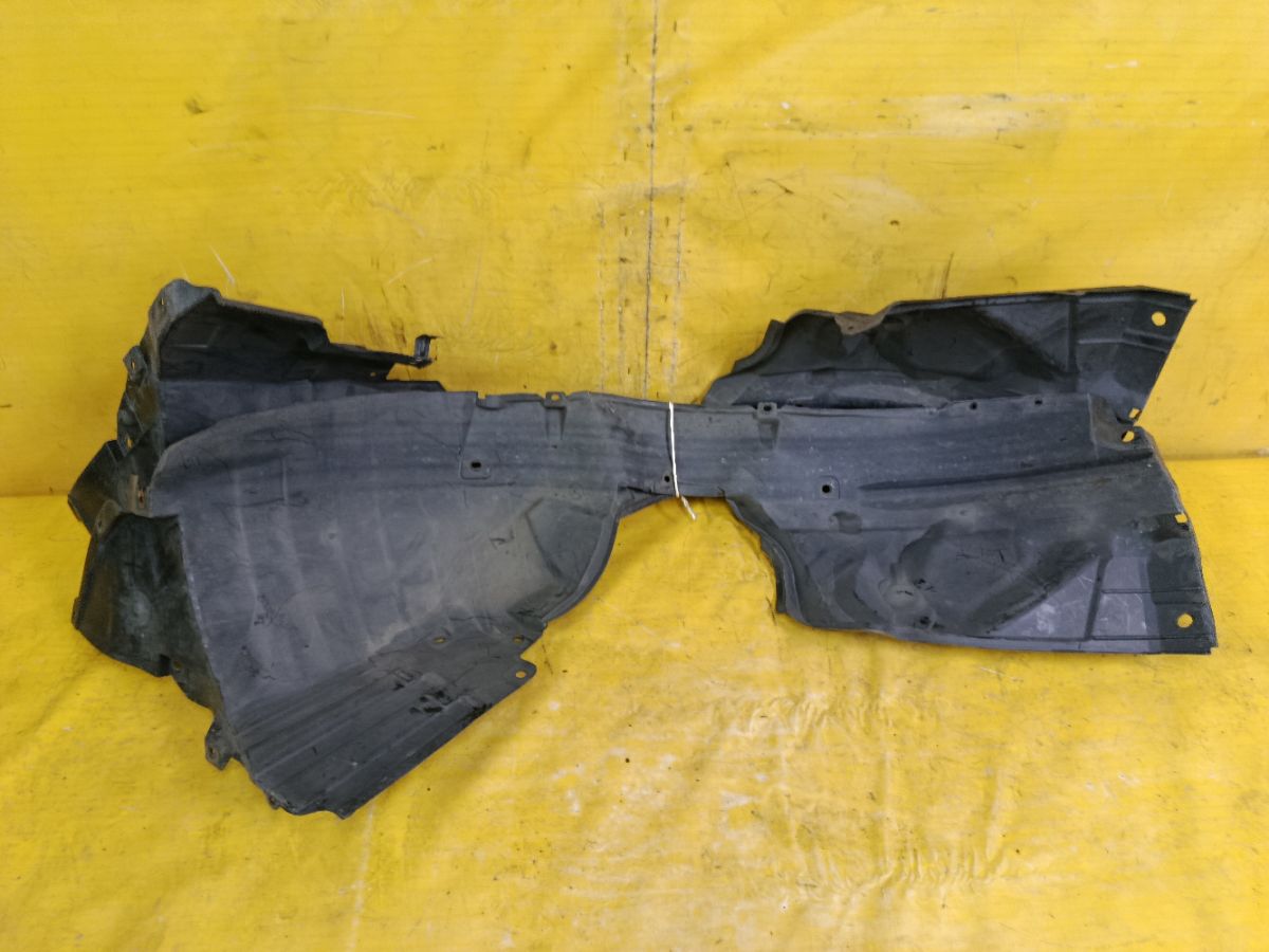 Подкрылок 63842-ED05D, 63843-ED05D на Nissan Tiida C11 HR15DE Фото 8