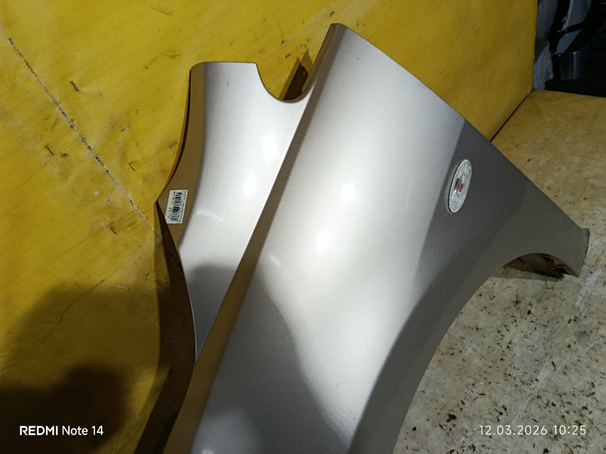 Крыло переднее на Nissan Tiida C11 Фото 5