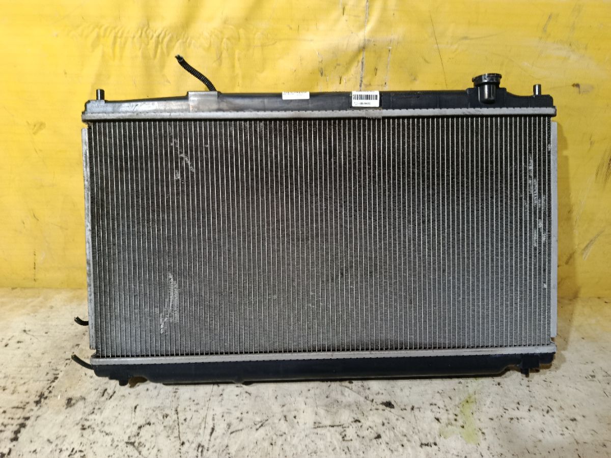 Радиатор ДВС на Honda Fit Shuttle GP2 LDA Фото 1