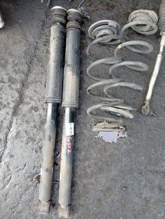 Амортизатор на Honda Fit Shuttle GP2 Фото 3