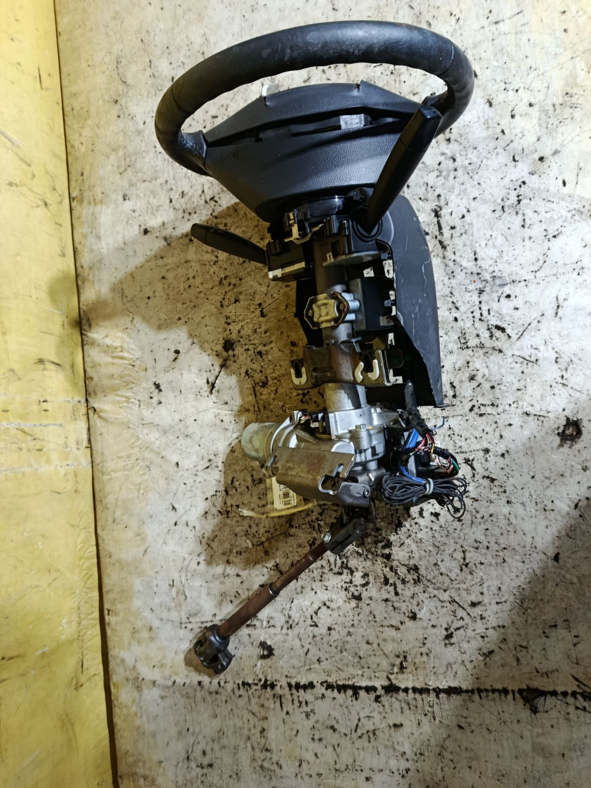 Рулевая колонка на Suzuki Solio MA15S Фото 1