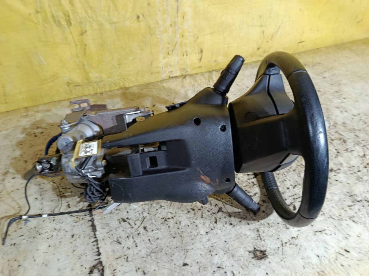 Рулевая колонка на Nissan Note E11 Фото 3