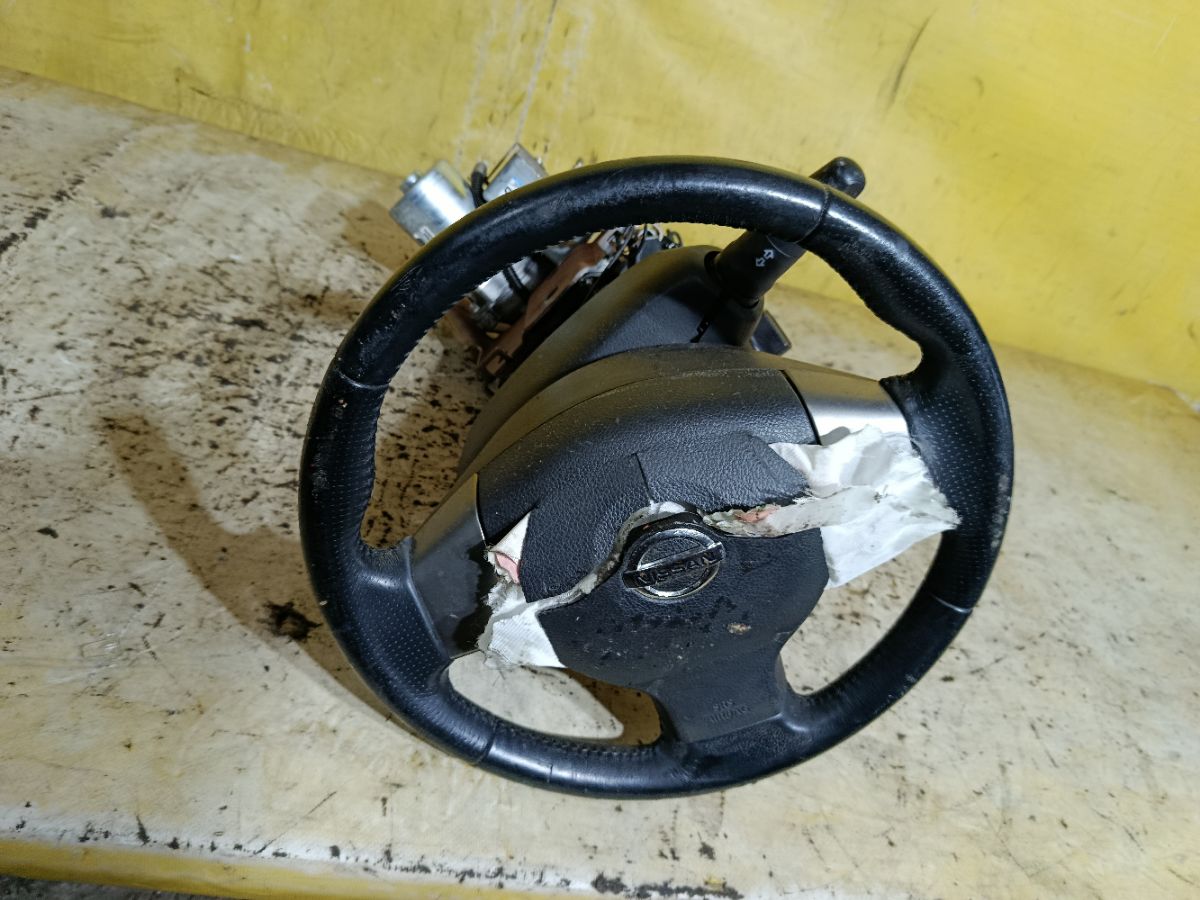 Рулевая колонка на Nissan Note E11 Фото 4