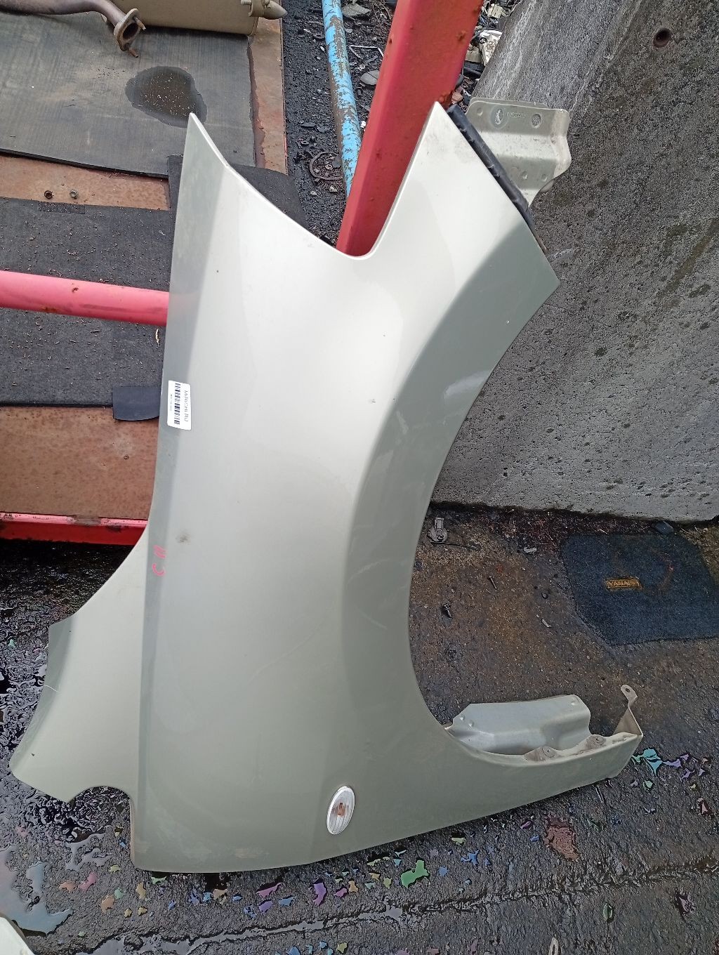 Крыло переднее на Nissan Tiida C11 Фото 2