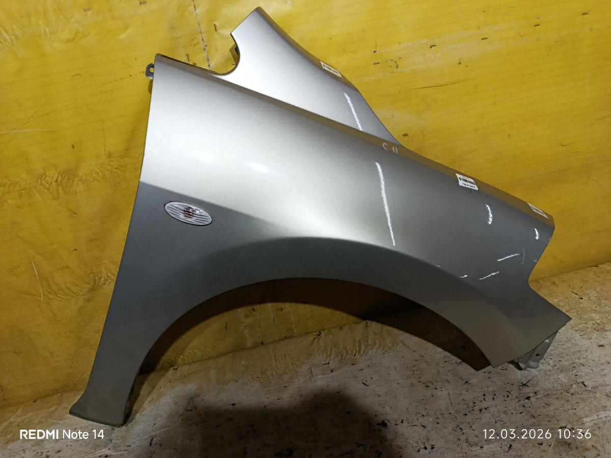 Крыло переднее на Nissan Tiida C11 Фото 3