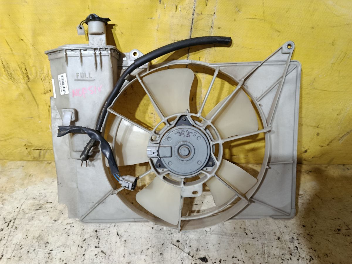 Вентилятор радиатора ДВС на Toyota Probox NCP51V 1NZ-FE Фото 2