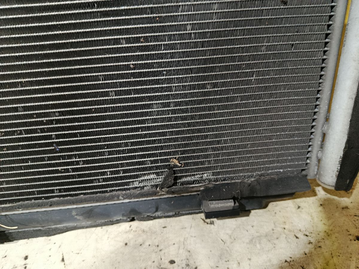 Радиатор ДВС на Suzuki Solio MA15S K12B Фото 4