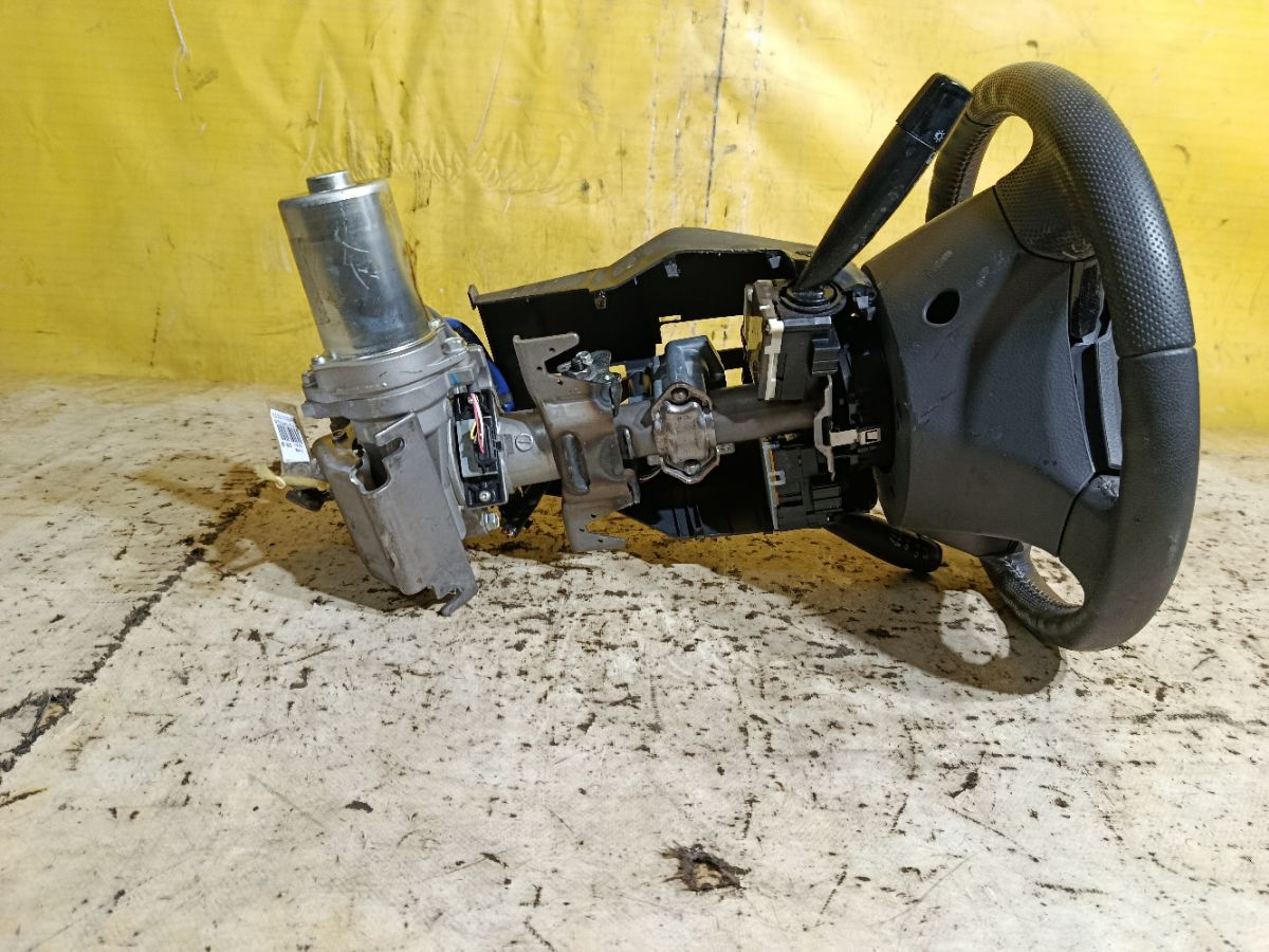 Рулевая колонка на Suzuki Solio MA15S Фото 3