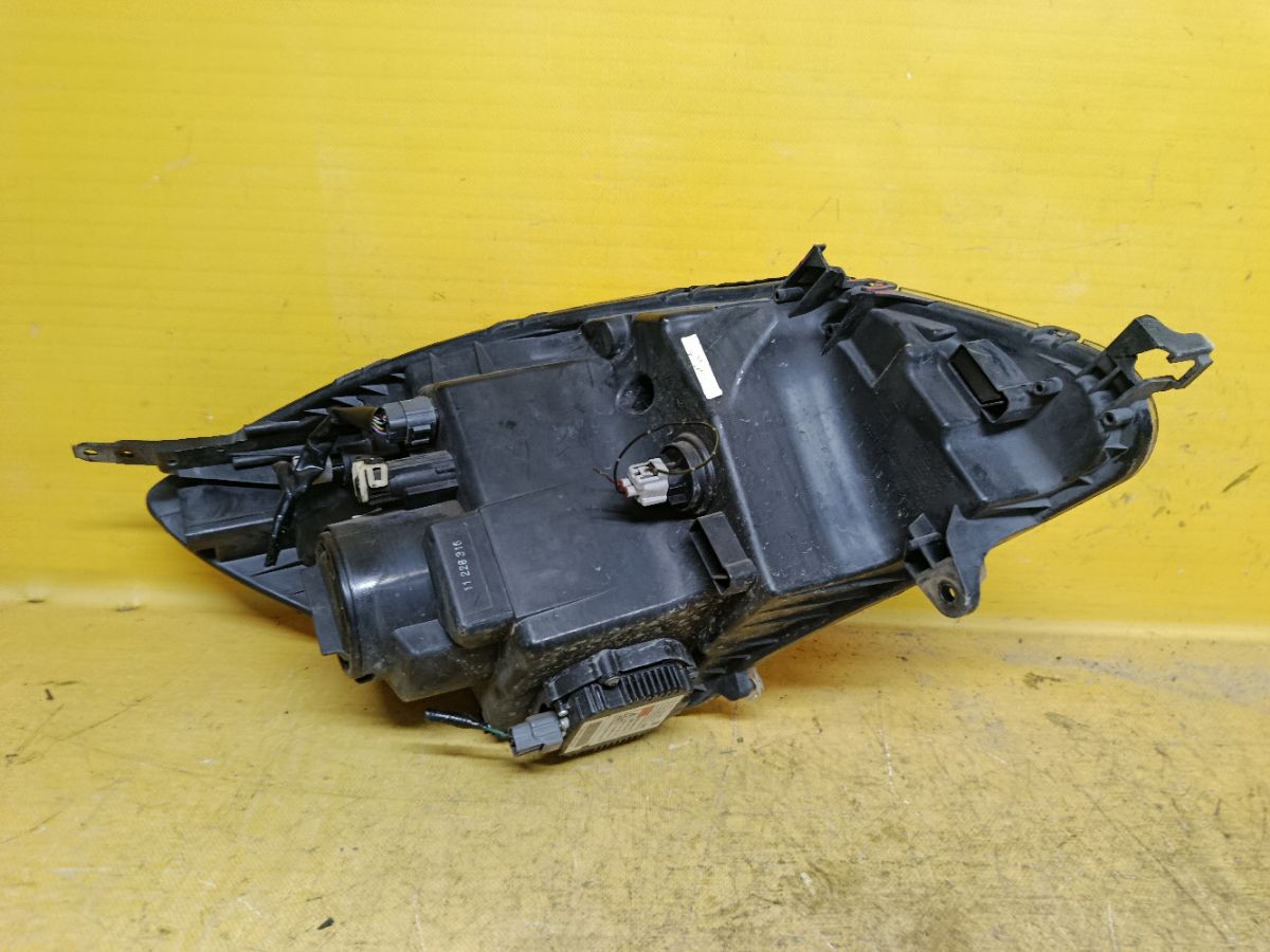 Фара 35300-54M 35300-54M, на Suzuki Solio MA15S Фото 7
