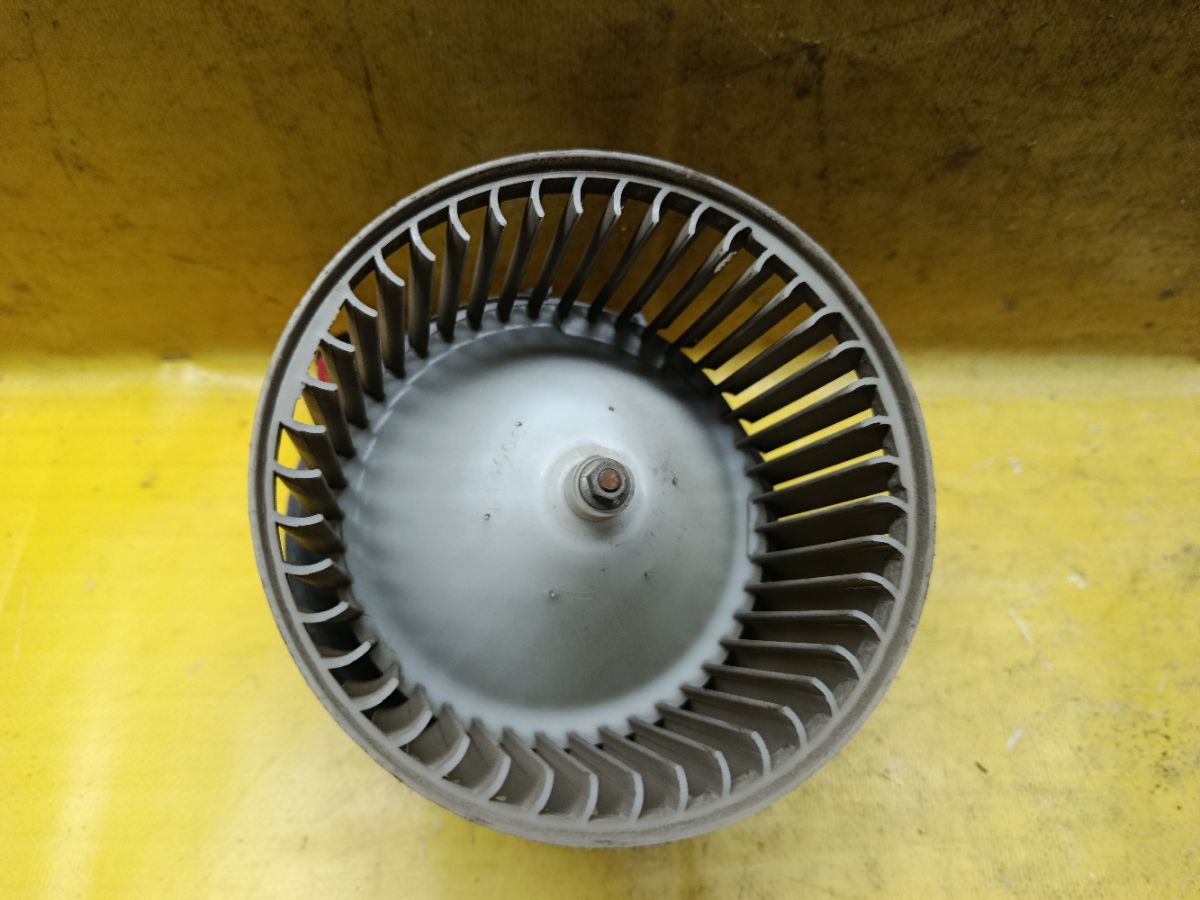 Мотор печки 27225EN000, 27225EN00B, 27225EN00C на Nissan Serena C25 Фото 3