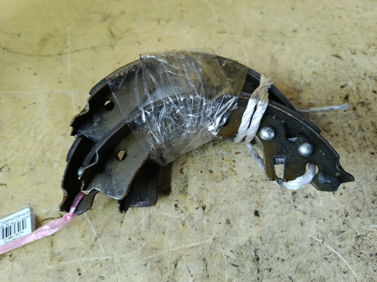 Тормозные колодки 44060-AX026, AY360-NS089, FN1261, T1261, TD-086-1261S, TDS1261 на Nissan Note E11 HR15DE Фото 1