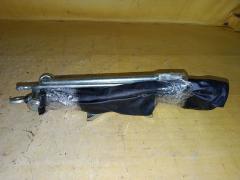 Домкрат на Nissan March AK12 Фото 2