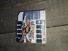 Блок предохранителей на Nissan March AK12 CR12DE Фото 4