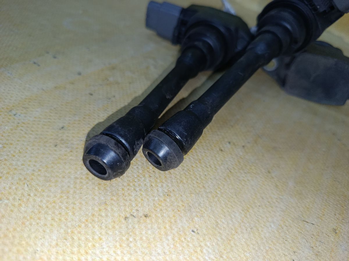 Катушка зажигания 22448-3HD0A на Nissan Note E12 HR12DDR Фото 5