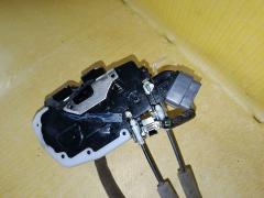 Замок двери на Nissan Note E11 Фото 6