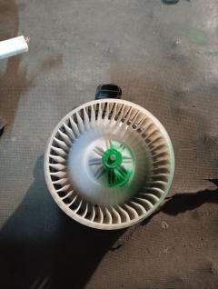 Мотор печки на Toyota Aqua NHP10 Фото 7