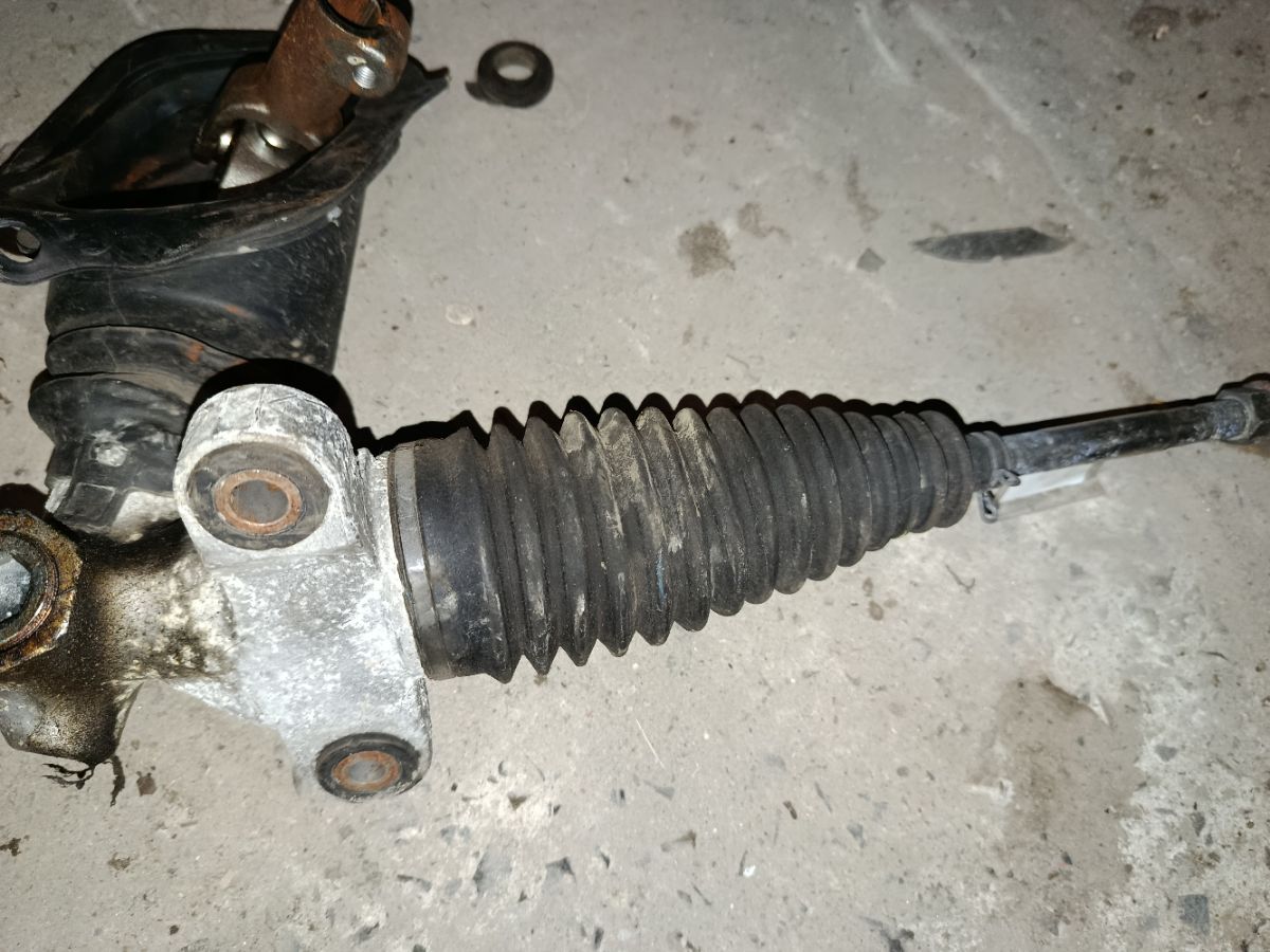 Рулевая рейка на Toyota Passo KGC30 1KR-FE Фото 8