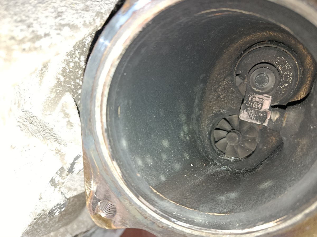 Двигатель на Volvo V40 MV B4164T Фото 36