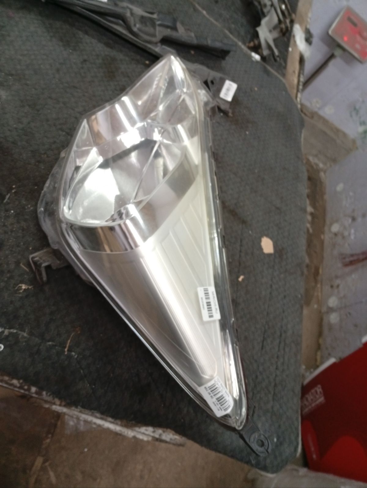 Фара 52-212 52-212, на Toyota Ractis NCP120 Фото 14