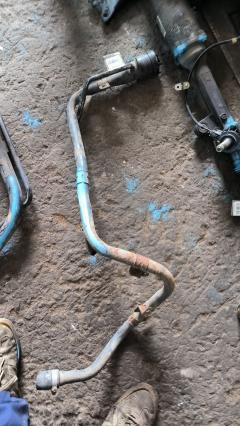 Заливная горловина топливного бака 77201-44191 на Toyota Isis ZNM10W 1ZZ-FE Фото 8