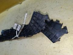 Крепление бампера 52575-47020, 52576-47020 на Toyota Prius ZVW30 Фото 6