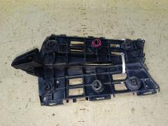 Крепление бампера 52115-47020, 52116-47020 на Toyota Prius ZVW30 Фото 7