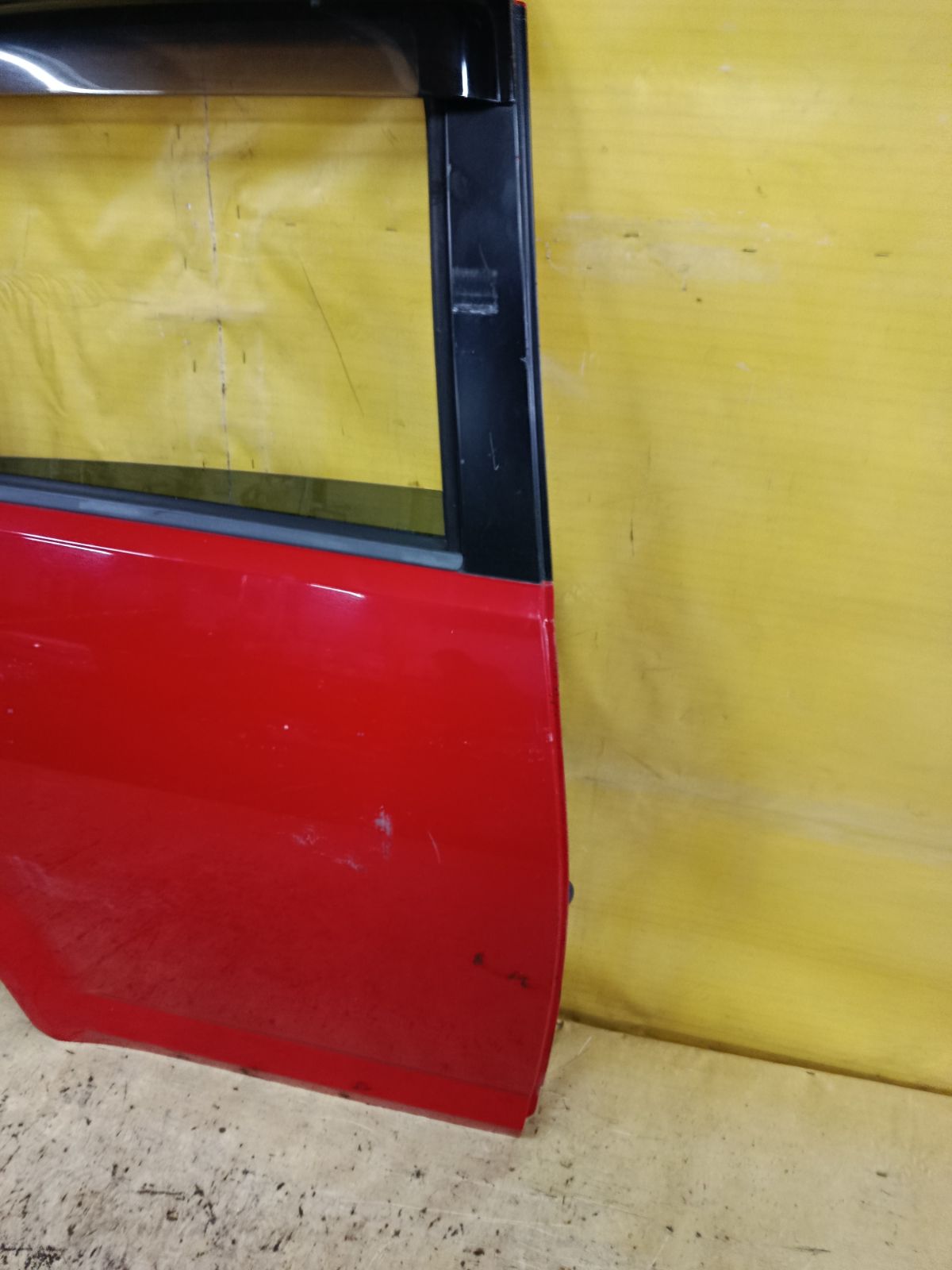 Дверь боковая на Toyota Passo KGC10 Фото 7