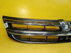 Решетка радиатора 53101-44310 на Toyota Isis ZGM11G Фото 6