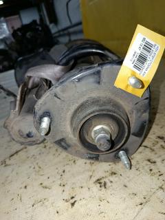 Стойка амортизатора на Honda Stepwgn RK1 R20A Фото 4