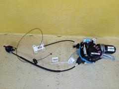 Доводчик двери на Honda Stepwgn RG1 Фото 4