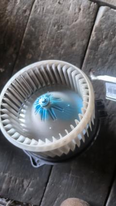 Мотор печки 87103-20120, 87103-20150 на Toyota Wish ZNE10G Фото 6