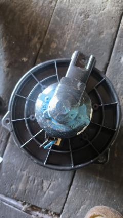 Мотор печки 87103-20120, 87103-20150 на Toyota Wish ZNE10G Фото 7