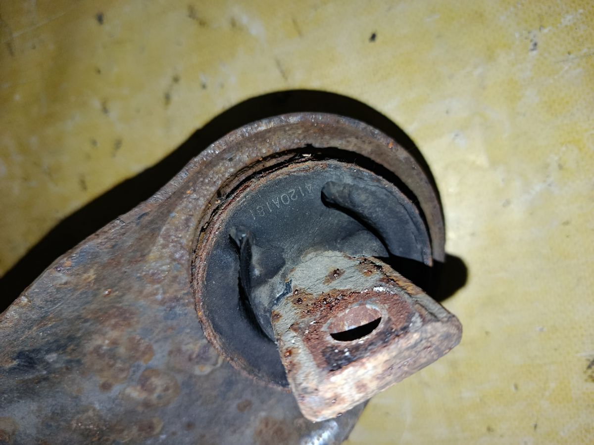 Ступица на Mitsubishi Galant Fortis CY6A 4J10 Фото 3