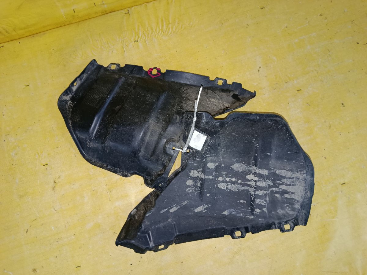 Подкрылок 5370A289, 5370A290 на Mitsubishi Galant Fortis CY4A 4B11 Фото 3