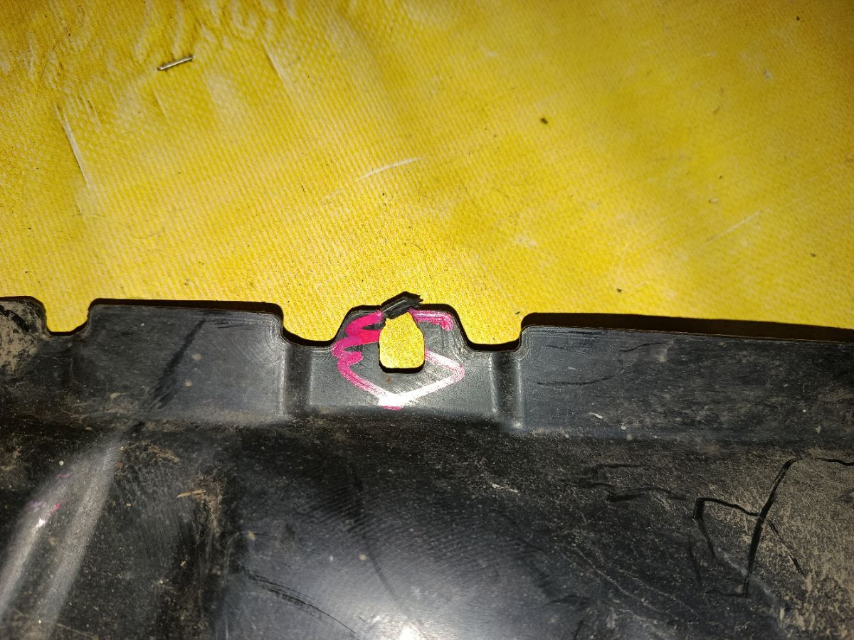 Подкрылок 5370A289, 5370A290 на Mitsubishi Galant Fortis CY4A 4B11 Фото 4