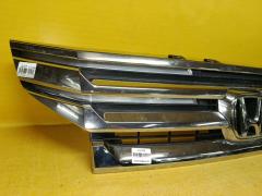 Решетка радиатора на Honda Stepwgn RK5 Фото 4