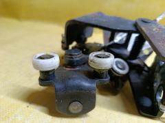 Ролик двери на Honda Freed Spike GB3 Фото 5